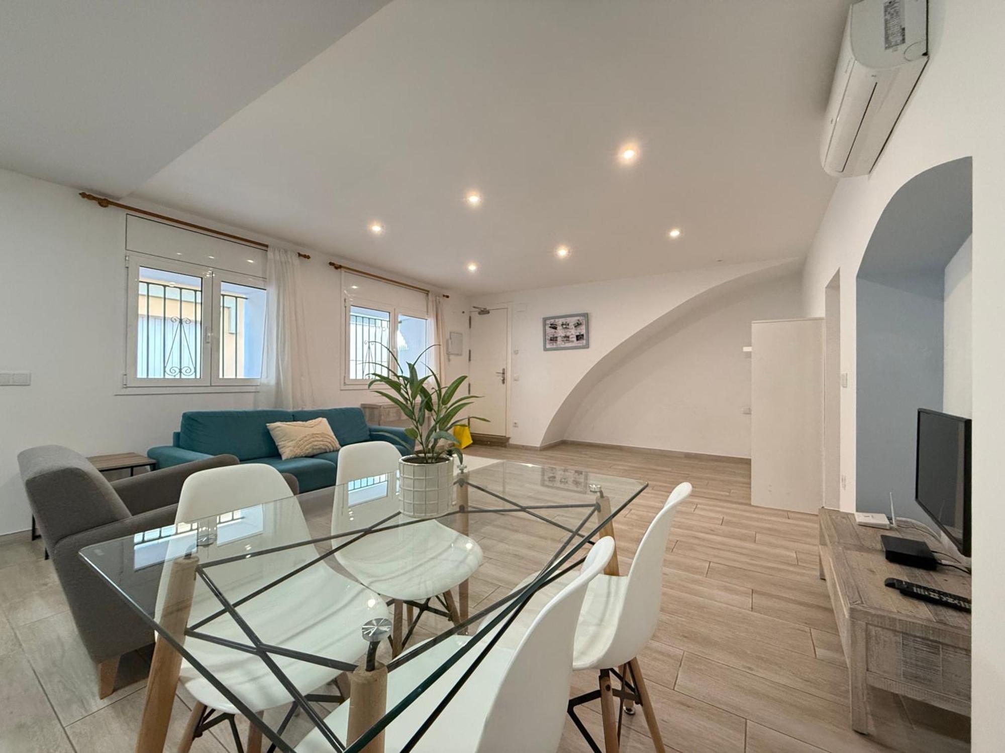 Agi Cosconilles Centro Apartment Росес Екстериор снимка