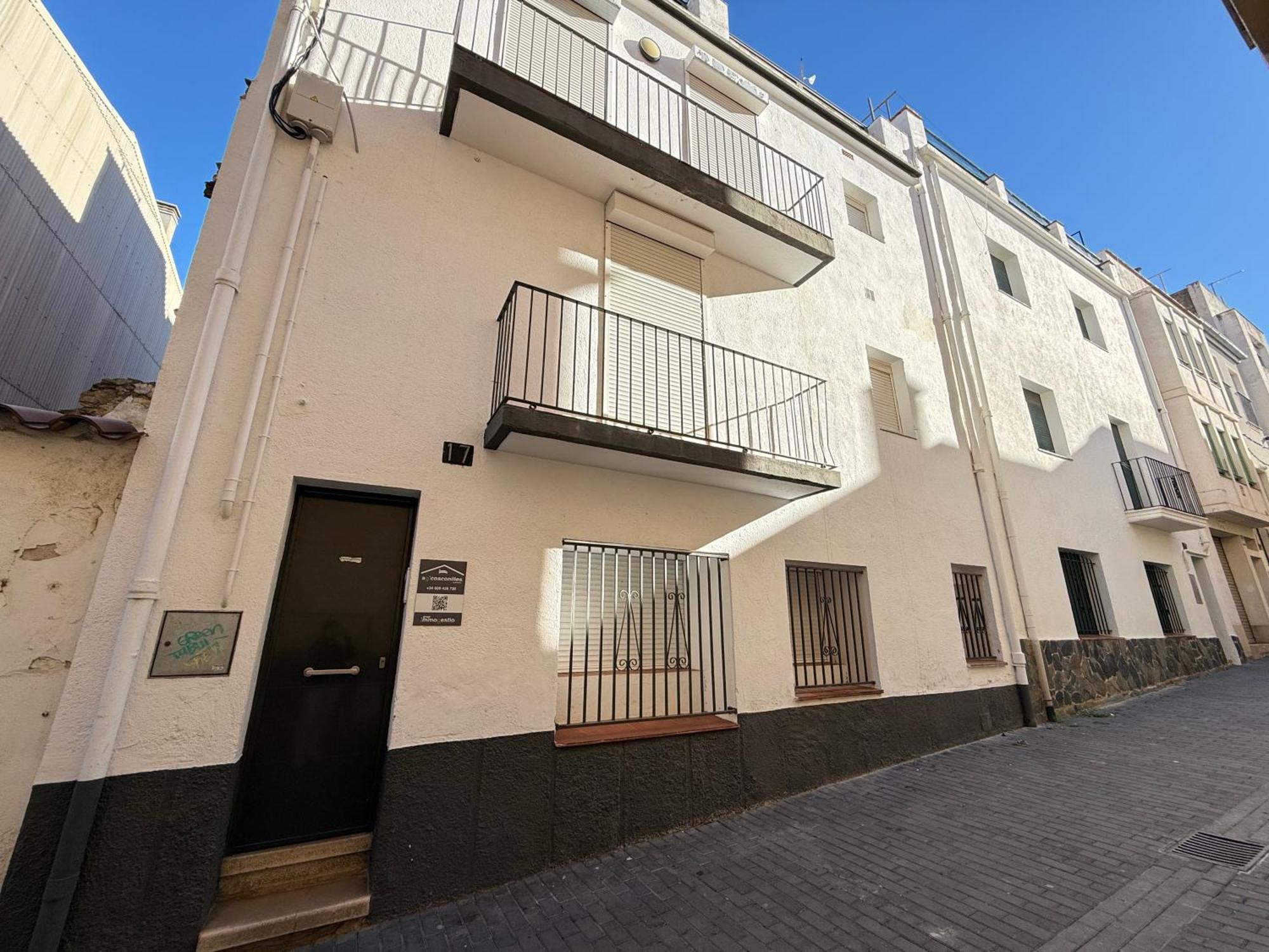 Agi Cosconilles Centro Apartment Росес Екстериор снимка