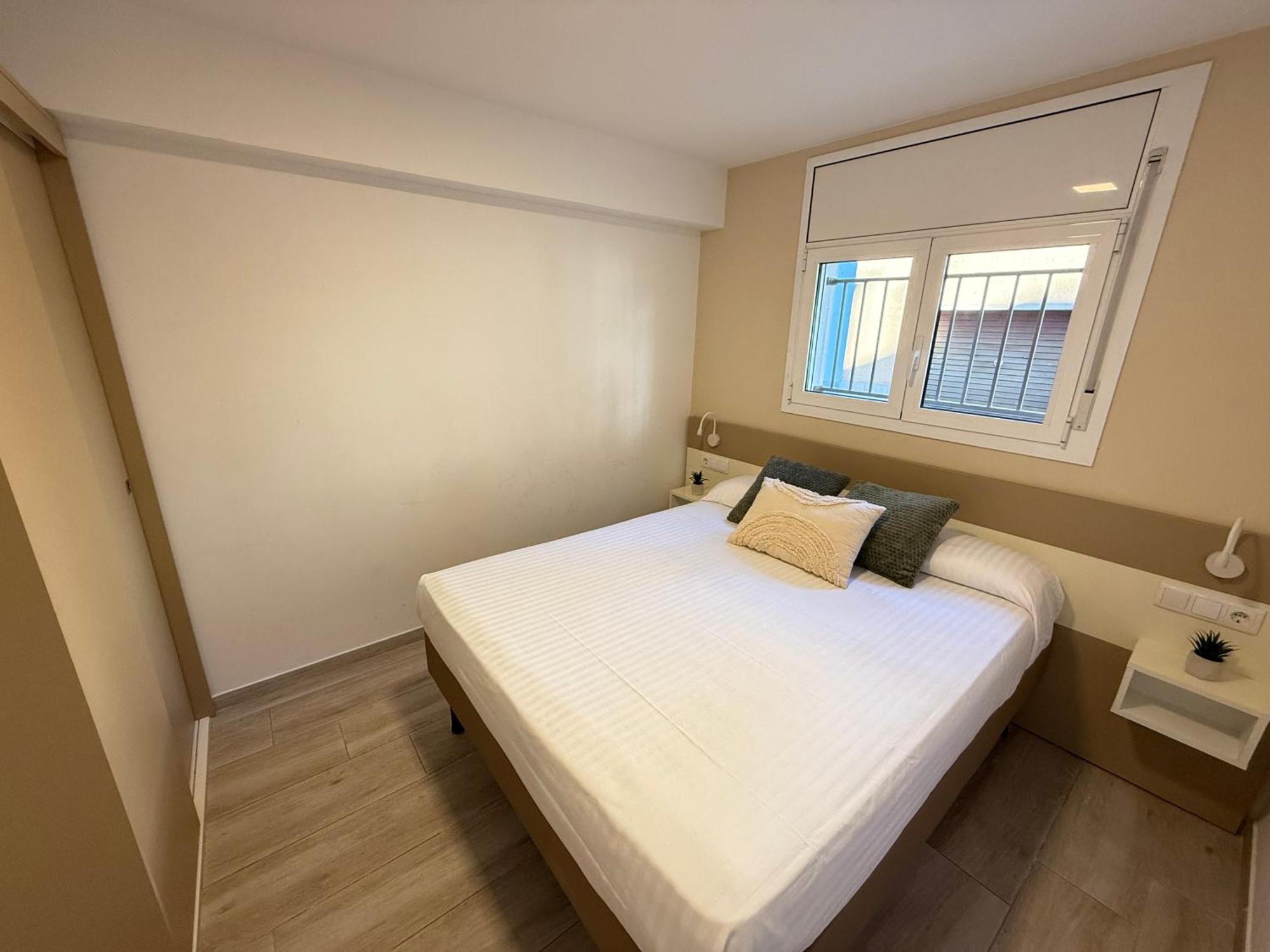 Agi Cosconilles Centro Apartment Росес Екстериор снимка