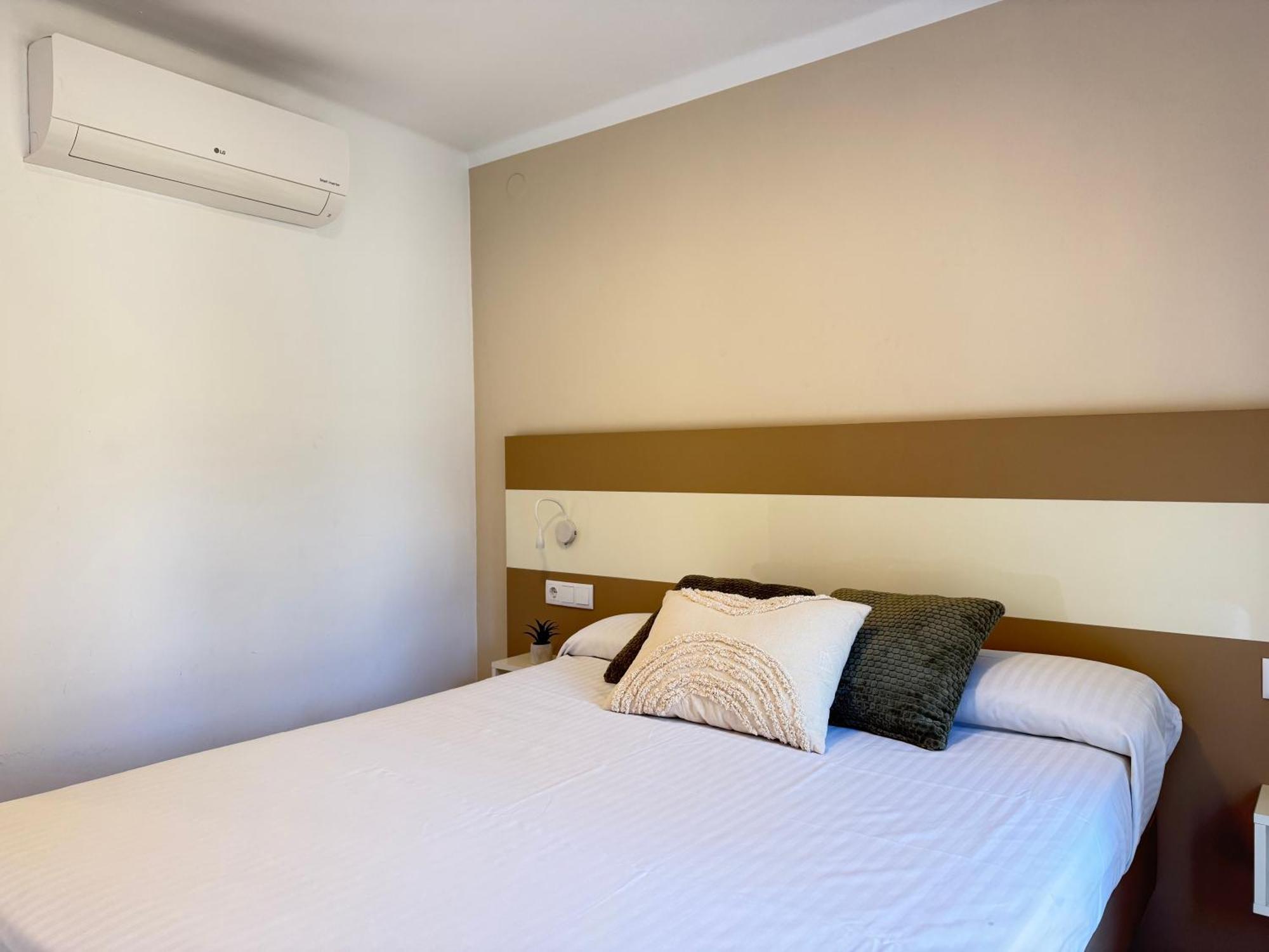 Agi Cosconilles Centro Apartment Росес Екстериор снимка