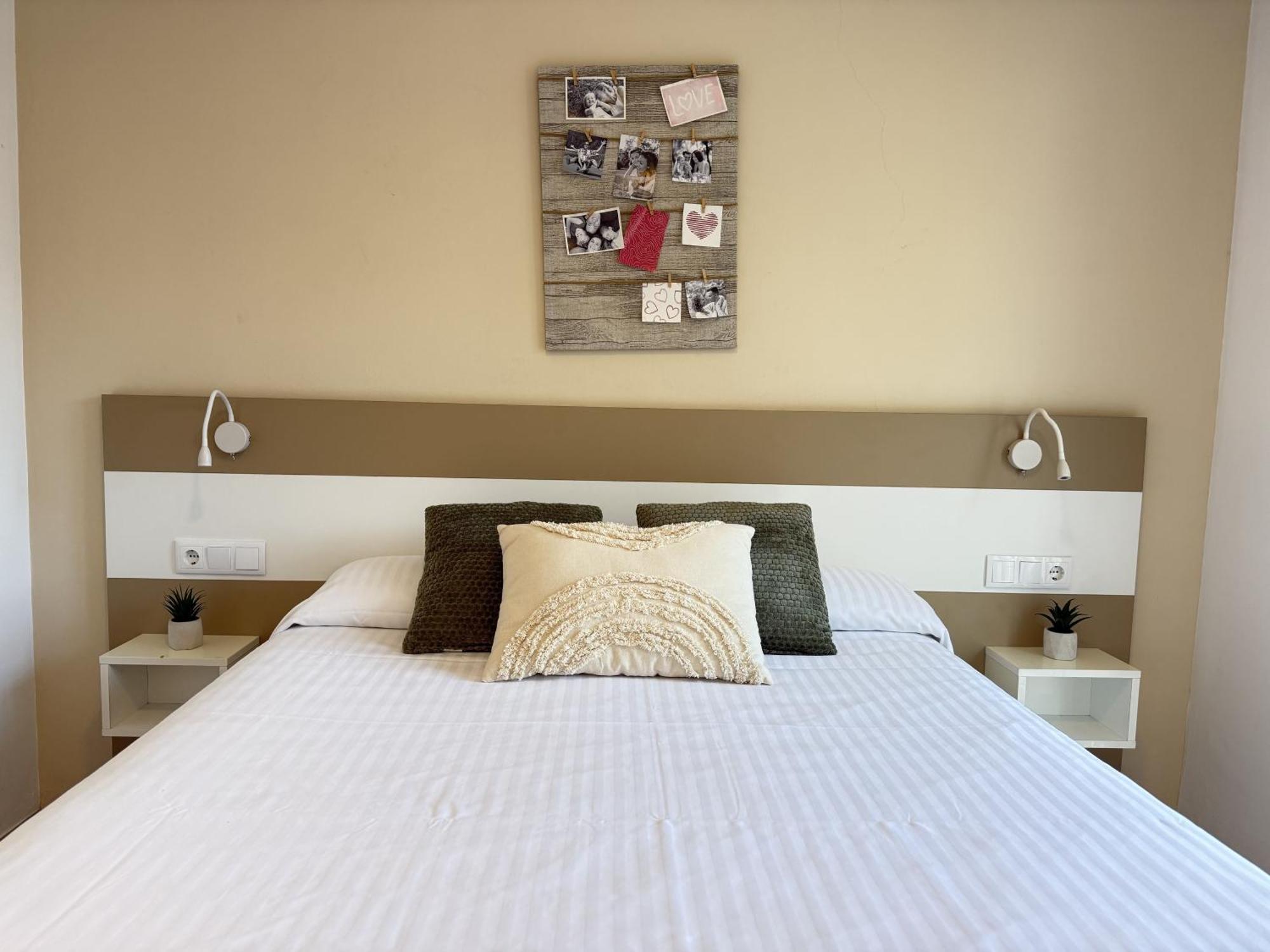 Agi Cosconilles Centro Apartment Росес Екстериор снимка